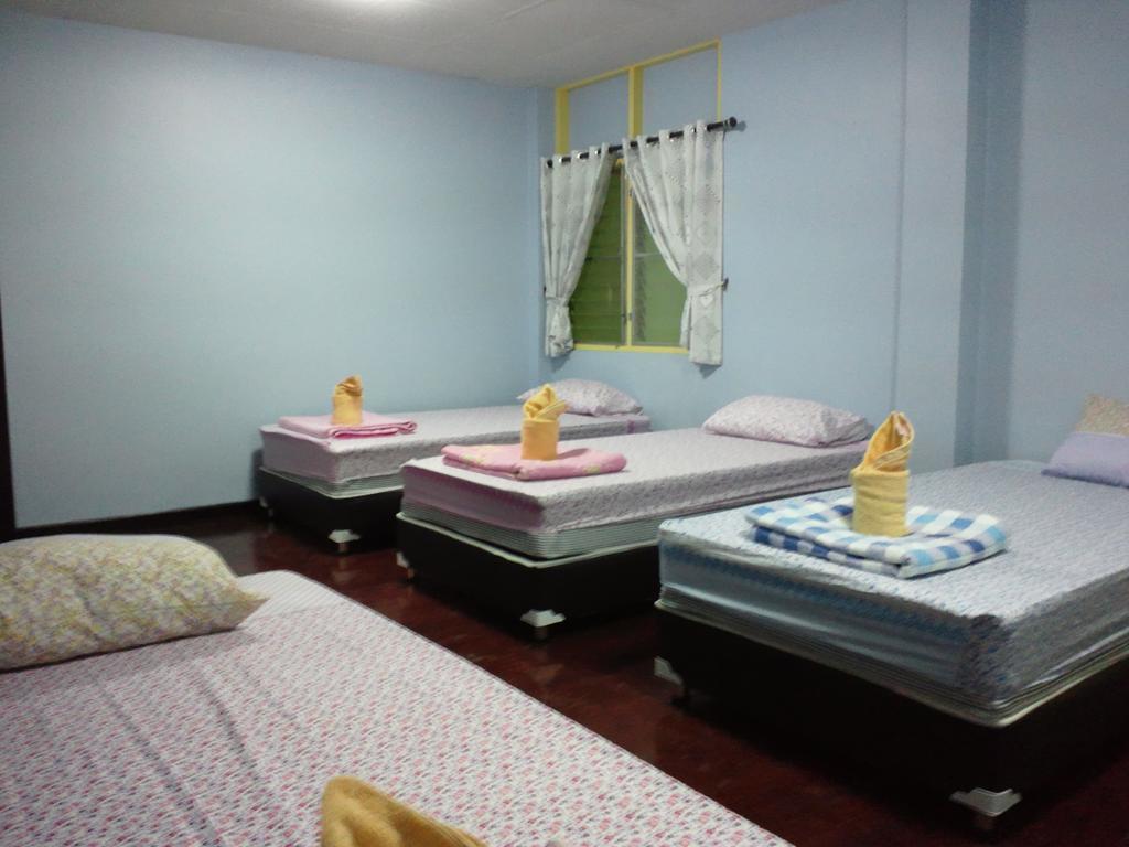 Nalin Guesthouse Csiangmaj Szoba fotó
